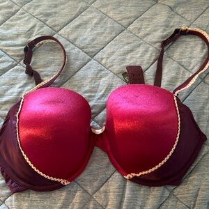 Adore me bra 36D